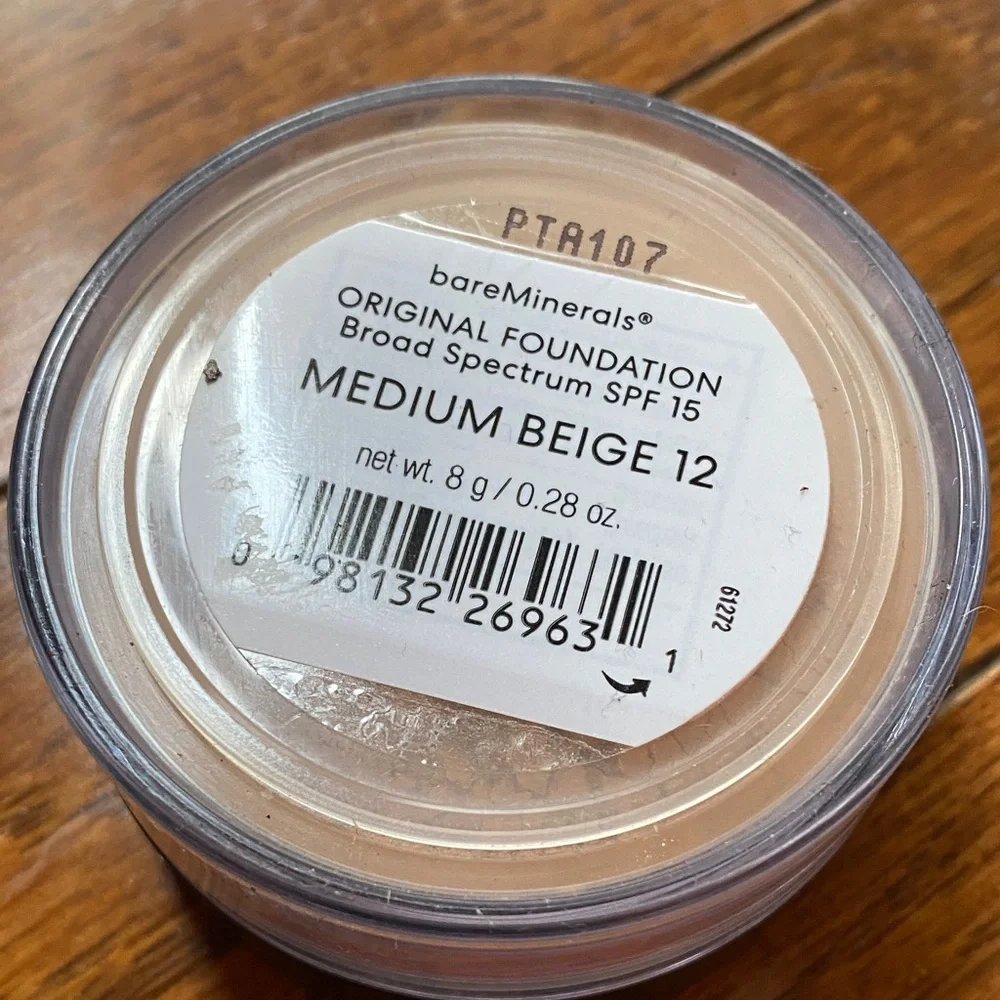 $39 bareMinerals Original Loose Powder in medium beige full size new